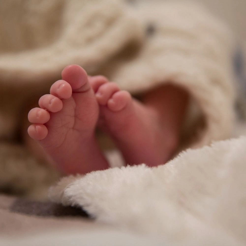 Gömük Penis (Gömük Pipi) Nedir? Kaç Yaşında Düzelir, Ameliyat Gerekir mi?